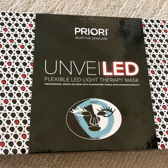 Priori UNVEILED Flexible LED Light Therapy Mask - Like New - Picture 3 of 9